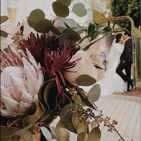 Meet Your Posher - Picture 2 of 3